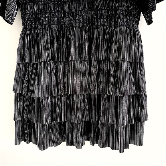 NWT IRO Paris Cuzco Tiered Metallic Plissé-Satin Mini Dress in Black/ Si… - Picture 10 of 11